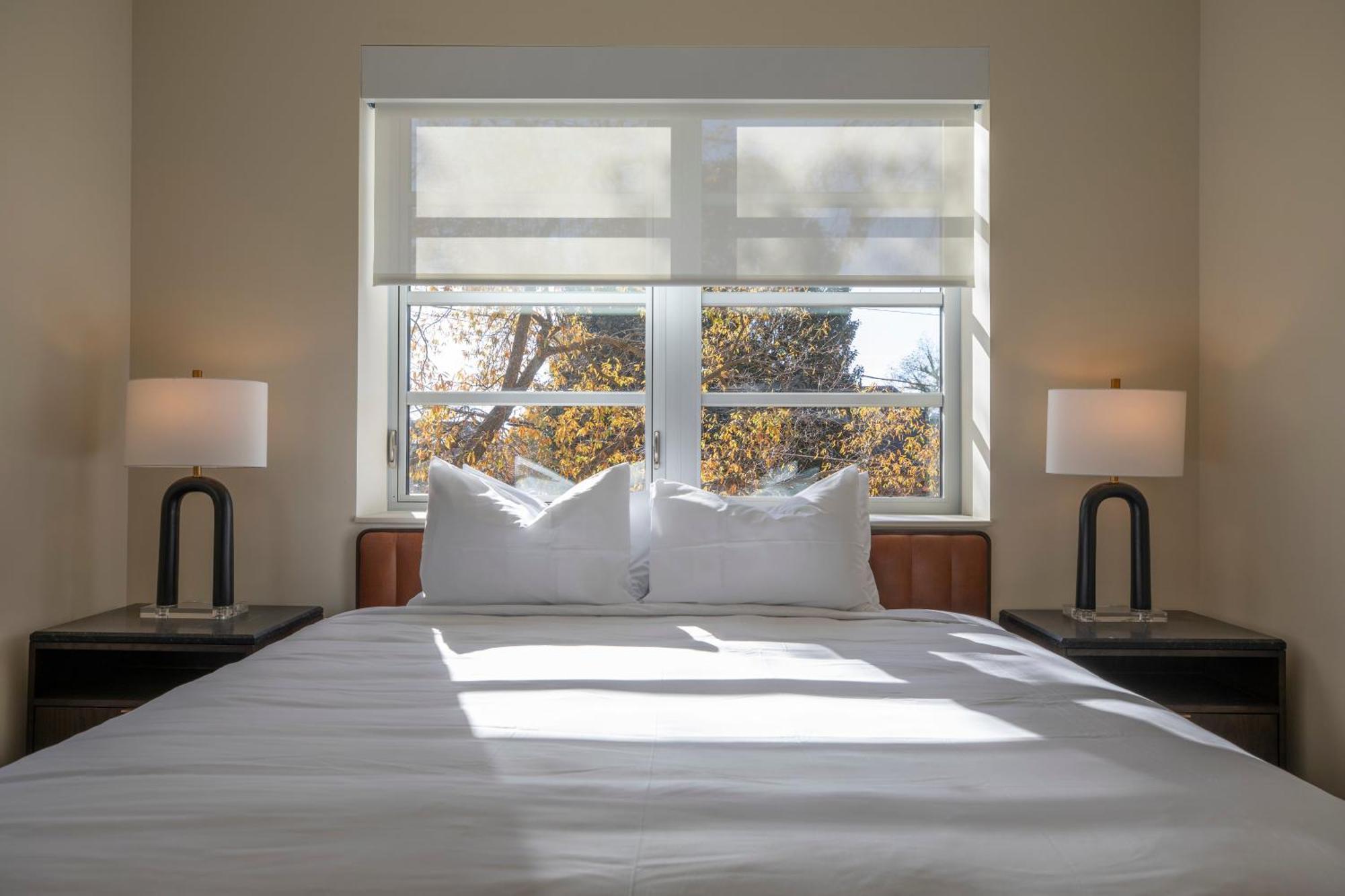 The Holbrook Hotel Danville Bagian luar foto