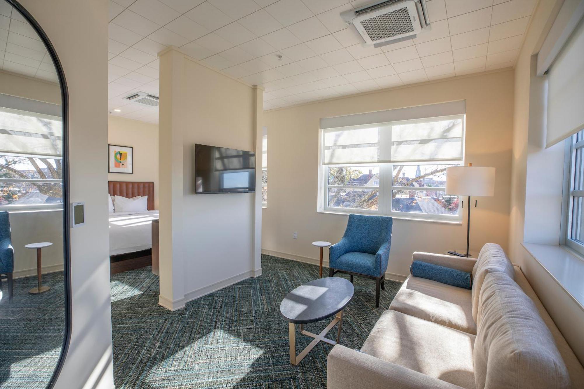 The Holbrook Hotel Danville Bagian luar foto